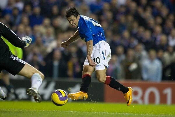 Determined Nacho Novo Leads Rangers in Scoreless UEFA Cup Battle Against Panathinaikos at Ibrox