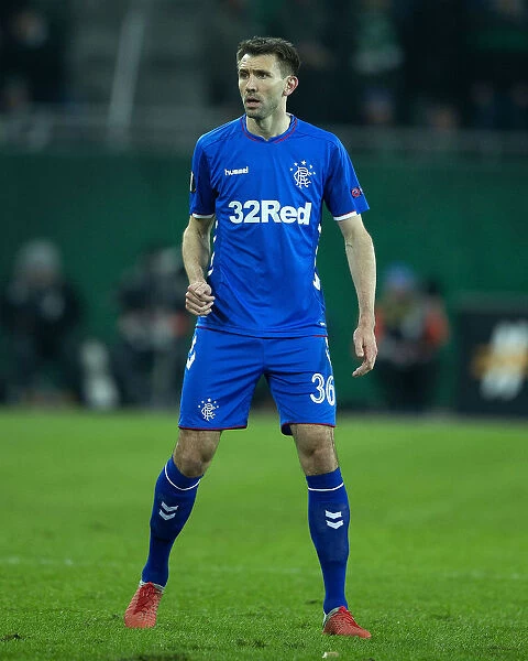 Gareth McAuley in Action: Rangers vs Rapid Vienna at Europa League's Allianz Stadion