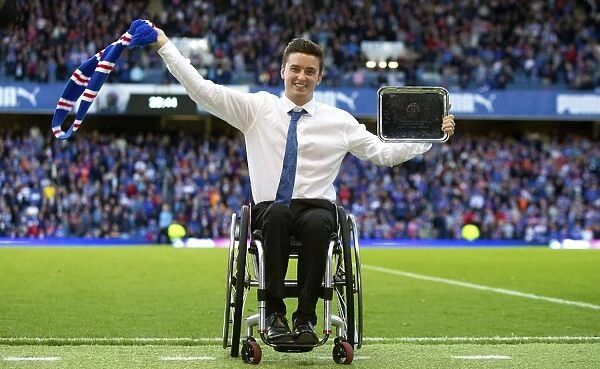 Gordon Reid's Triumphant Scottish Cup Victory Parade at Ibrox Stadium (2003): A Hero's Welcome to Rangers Football Club