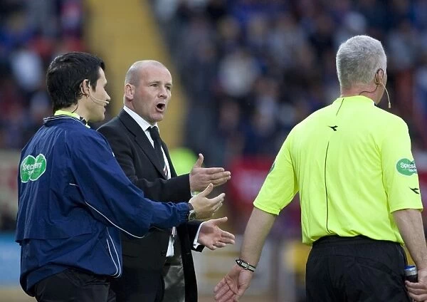 Gus McPherson's Contentious Clash with Officials: St Mirren vs Rangers (3-0)