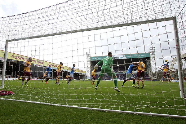 Intense Rangers Attack: Motherwell vs Rangers - Ladbrokes Premiership Clash at Fir Park