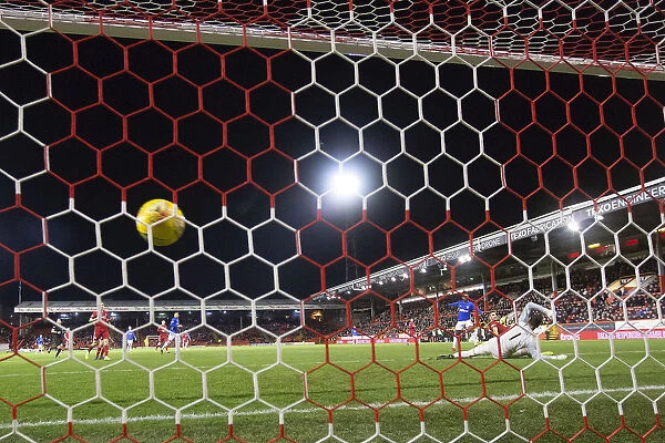 Jermain Defoe Scores at Pittodrie: A Goal for Rangers in the Scottish Premiership (Scottish Cup Winners 2003)