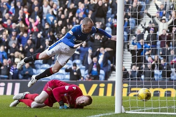 Kenny Miller's Triumphant Dive: First Goal Against Motherwell in the 2003 Scottish Cup at Ibrox Stadium