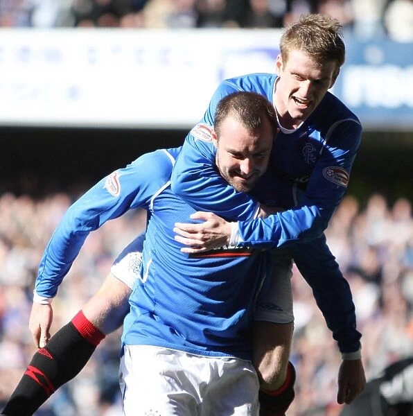 Kris Boyd's Double Strike: Rangers Triumph Over Motherwell (3-1) in Clydesdale Bank Premier League at Ibrox