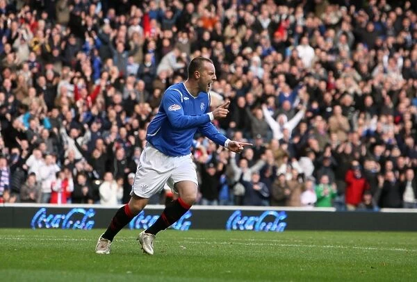 Kris Boyd's Euphoric Ibrox Celebration: Rangers Thrilling Victory over St. Mirren (08-09 Clydesdale Bank Premier League)