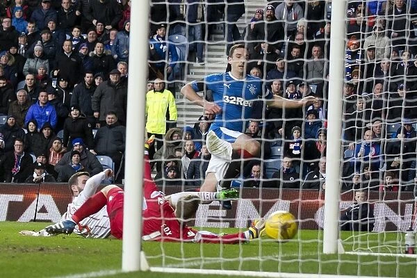 Lee Wallace Scores the Thrilling Winner for Rangers against Ross County in the Ladbrokes Premiership