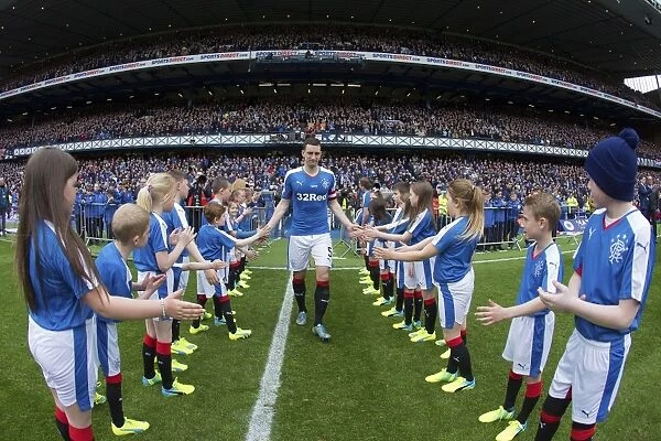 Lee Wallace's Triumphant Return with the Ladbrokes Championship Trophy at Ibrox Stadium