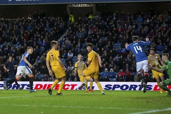 Martyn Waghorn Scores the Winning Goal for Rangers at Ibrox Stadium