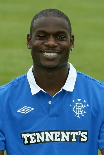 Maurice Edu: 2010-11 Rangers Football Club - Team Photo and Headshot