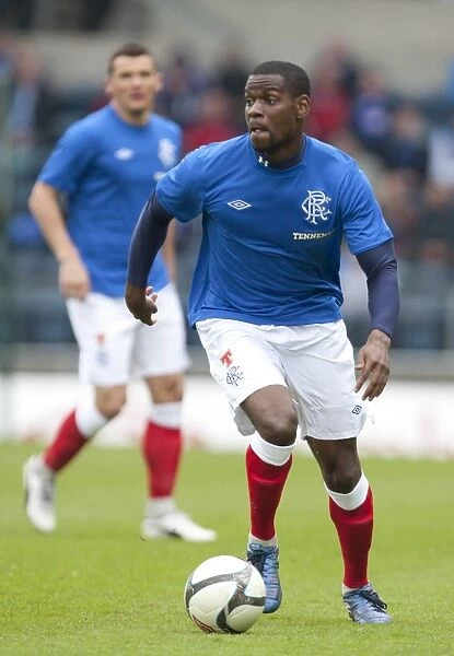 Maurice Edu Scores the Second Goal: Rangers Lead 2-0 against Linfield at Windsor Park