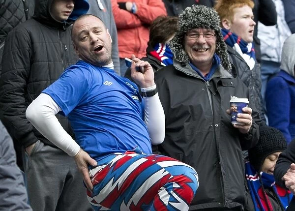 Passionate Rangers Fans Pack Ibrox Stadium: A 0-0 Battle Against Stirling Albion