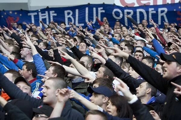 Rangers Blue Order: 5-0 Triumph Over Dundee United in the Scottish Premier League at Ibrox Stadium
