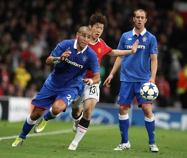 Rangers Bougherra Outsmarts Park Ji-Sung: A UEFA Champions League Battle at Old Trafford