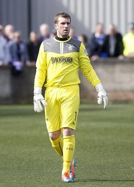 Rangers Cammy Bell in Action: Scottish League One Showdown at Ochilview Park (Scottish Cup Champion 2003)