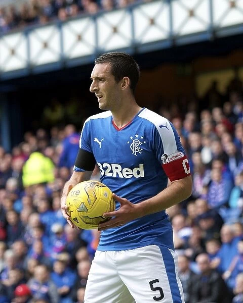 Rangers Captain Lee Wallace Inspires Team at Ibrox Stadium during League Cup Opener Against Peterhead