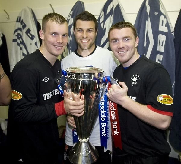 Rangers Champions 2010-11: Triumphant Moment with Wylde, Foster, and Fleck