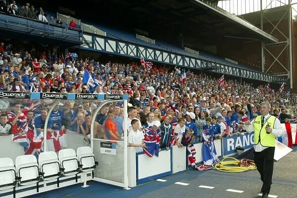 Rangers: Champions Triumphantly Return to Ibrox after Clinching the Treble (31 / 05 / 03)