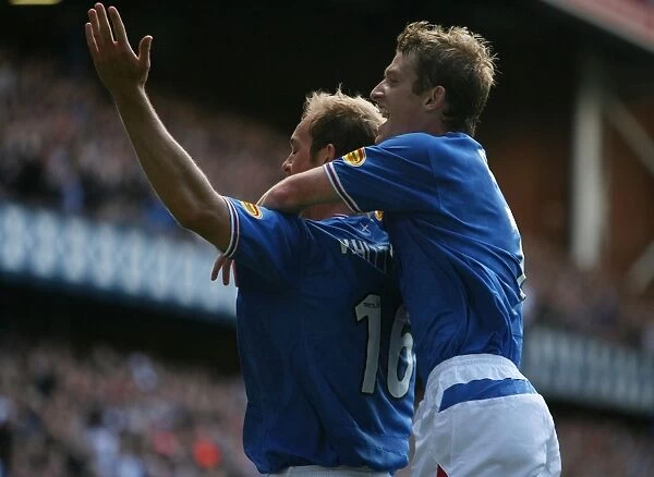 Rangers Double Strike: Whittaker and Davis Celebrate in Ibrox's Triumphant 4-1 Victory (Clydesdale Bank Premier League)