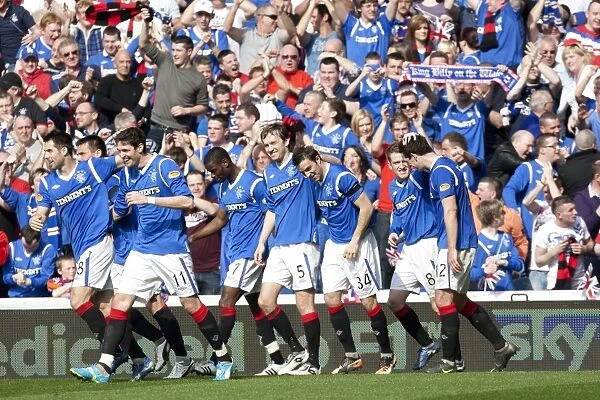 Rangers Euphoria: Andy Little Scores the Dramatic Game-Winning Goal Against Celtic at Ibrox Stadium (3-2)