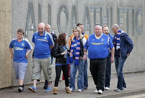 Rangers Fans Gather at Indodrill Stadium for Ladbrokes Championship Match