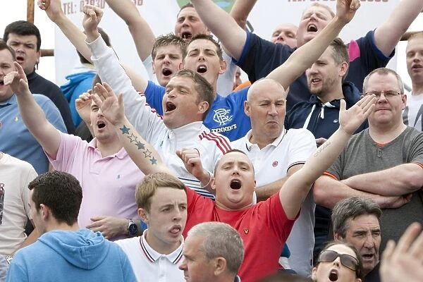 Rangers Fans United: A Passionate Standoff at Balmoor Park - 2-2 Stalemate