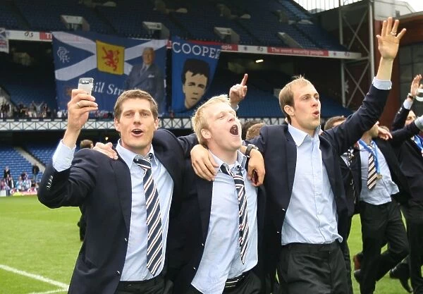 Rangers FC: 2008-09 Clydesdale Bank Premier League Champions - Naismith, Velicka, and Whittaker's Triumph