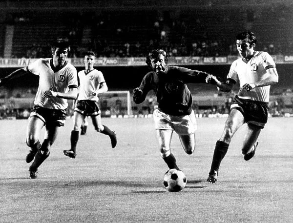 Rangers FC: Alex McDonald's Thrilling Charge Through Dynamo Moscow's Defense - European Cup Winners Cup Final