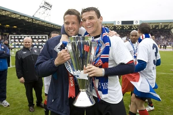 Rangers FC: Champions League Qualification Celebration - Beattie and McCulloch's Triumph over Kilmarnock (2010-11 SPL)