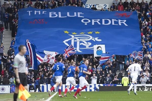 Rangers FC: Ibrox Stadium - Euphoric 1-0 Victory Over Berwick Rangers: A Sea of Supporter Pride (Rangers 1-0 Berwick Rangers)