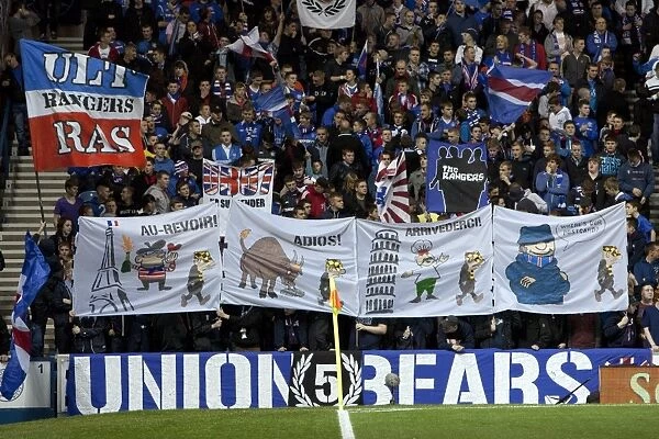Rangers FC's Glory: A Sea of Fans and Flags at Ibrox Stadium (2-0) - Motherwell Conquered in Scottish League Cup Third Round