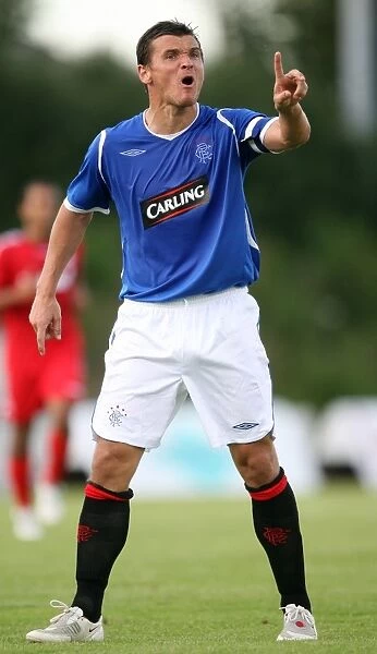 Rangers FC's Pre-Season Victory: Lee McCulloch Scores in a 3-1 Thrashing of Sportfreunde Lotte