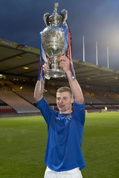 Rangers FC's Thrilling 3-2 Victory over Celtic in the 2013 Glasgow Cup Final: Jamie Mills Moment of Triumph