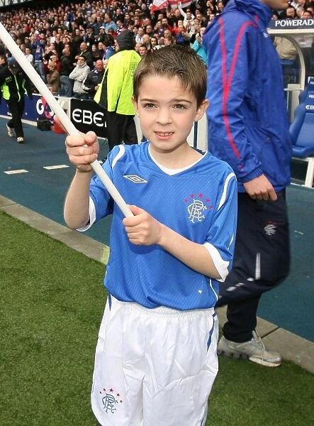Rangers Flag Bearers Triumph: A Glorious 1-0 Victory over Celtic at Ibrox
