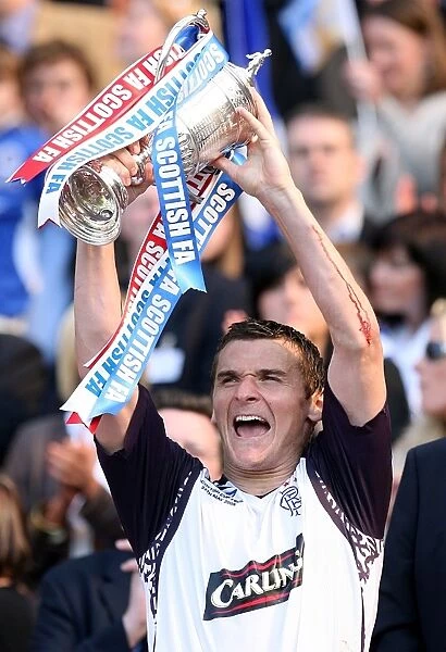 Rangers Football Club: Lifting the Scottish Cup (2008) - Queen of the South vs Rangers, Hampden Park: Lee McCulloch's Triumph
