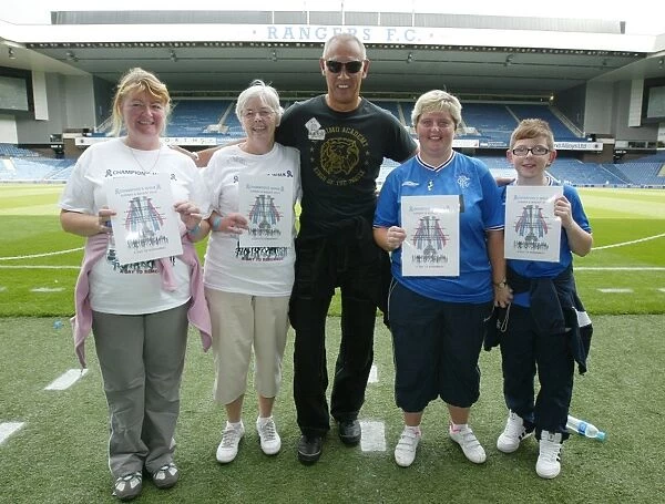 Rangers Football Club: Mark Hateley Honors Fans with Champions Walk 2010 Certificates