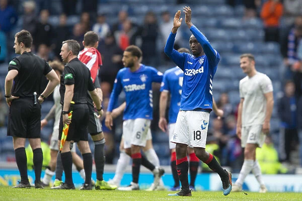Rangers Glen Kamara Salutes Ibrox Fans: Rangers vs Aberdeen, Scottish Premiership