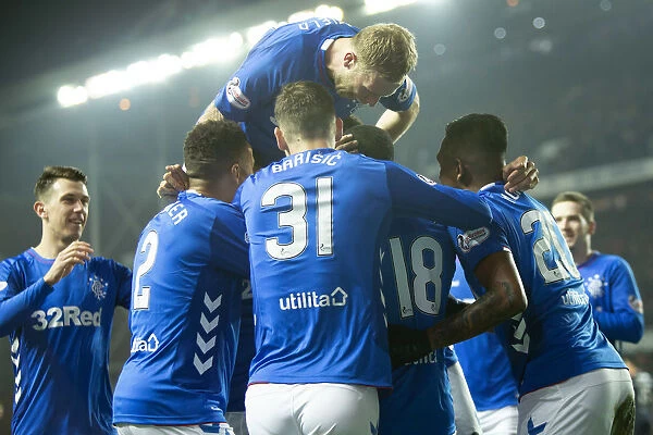 Rangers: Glen Kamara's Thrilling Goal Celebration vs Dundee - Scottish Premiership at Ibrox Stadium