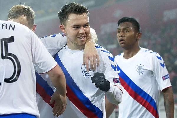Rangers Glenn Middleton Scores Thrilling Europa League Goal Against Spartak Moscow at Otkritie Arena