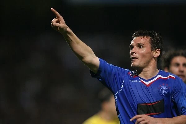Rangers Glory: Lee McCulloch's Euphoric Moment after Historic 3-0 Victory over Olympique Lyonnais in UEFA Champions League