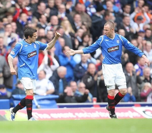 Rangers Glory: Miller and Novo Celebrate 2-1 Victory Over Aberdeen