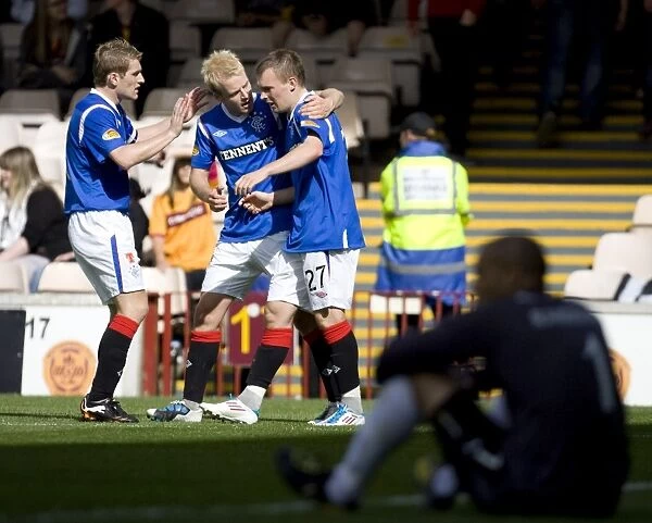 Rangers Gregg Wylde: 3-0 Goal Celebration vs Motherwell (Clydesdale Bank Scottish Premier League)