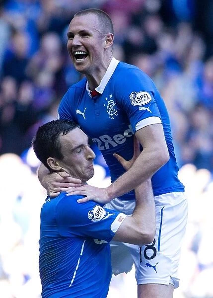 Rangers Kenny Miller: The Goal That Secured Scottish Championship Victory vs. Heart of Midlothian at Ibrox Stadium (2003)