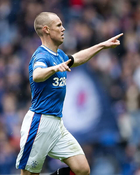 Rangers Kenny Miller Scores Dramatic Scottish Cup Winning Goal at Ibrox (2003)