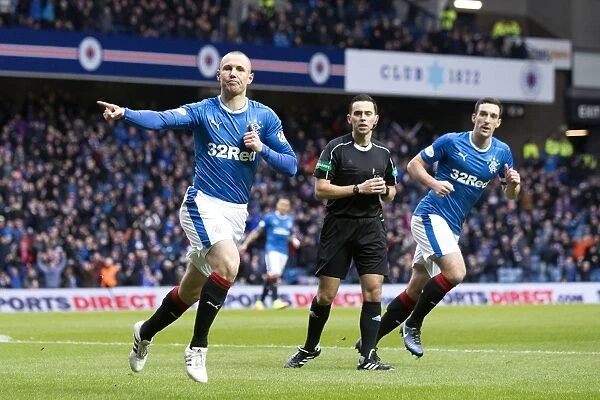 Rangers Kenny Miller Scores Game-Winning Goal: Scottish Cup Victory at Ibrox Stadium (2003)
