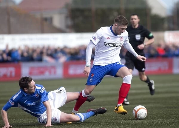 Rangers Kyle Hutton vs Montrose's Alan Campbell: A Scoreless Battle in the Scottish Third Division