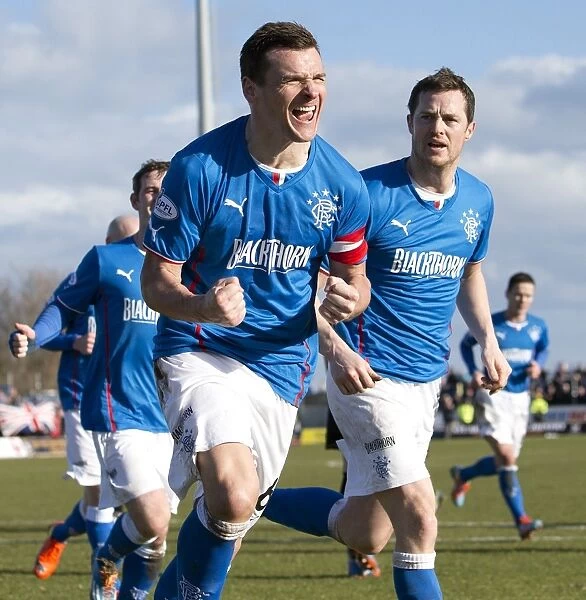 Rangers Lee McCulloch Celebrates Goal in Scottish League One Victory