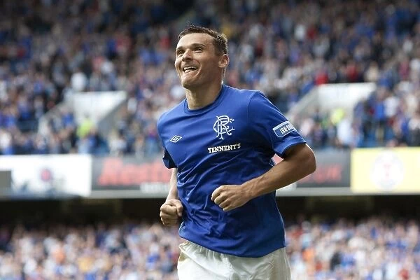 Rangers Lee McCulloch: Euphoric Fifth Goal in Unforgettable 5-1 Victory at Ibrox Stadium