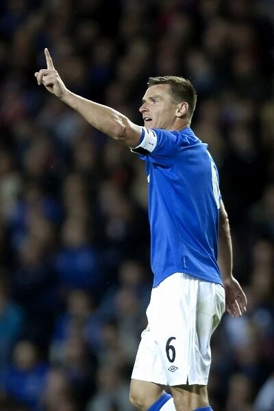 Rangers Lee McCulloch Scores the Opener: 2-0 Victory over Motherwell at Ibrox Stadium