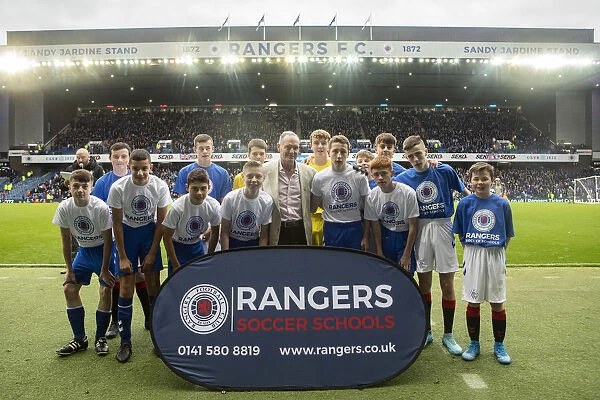 Rangers Legends: Paul Gascoigne Engages with Young Fans at Half Time during Rangers 5-0 Victory over Hamilton Academical (Scottish Premiership, Ibrox Stadium)
