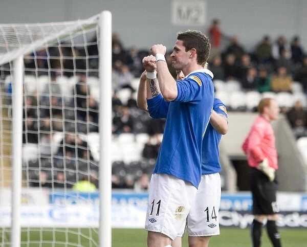 Rangers Naismith and Lafferty: Unstoppable Duo Celebrates Goal Against St. Mirren (3-1)